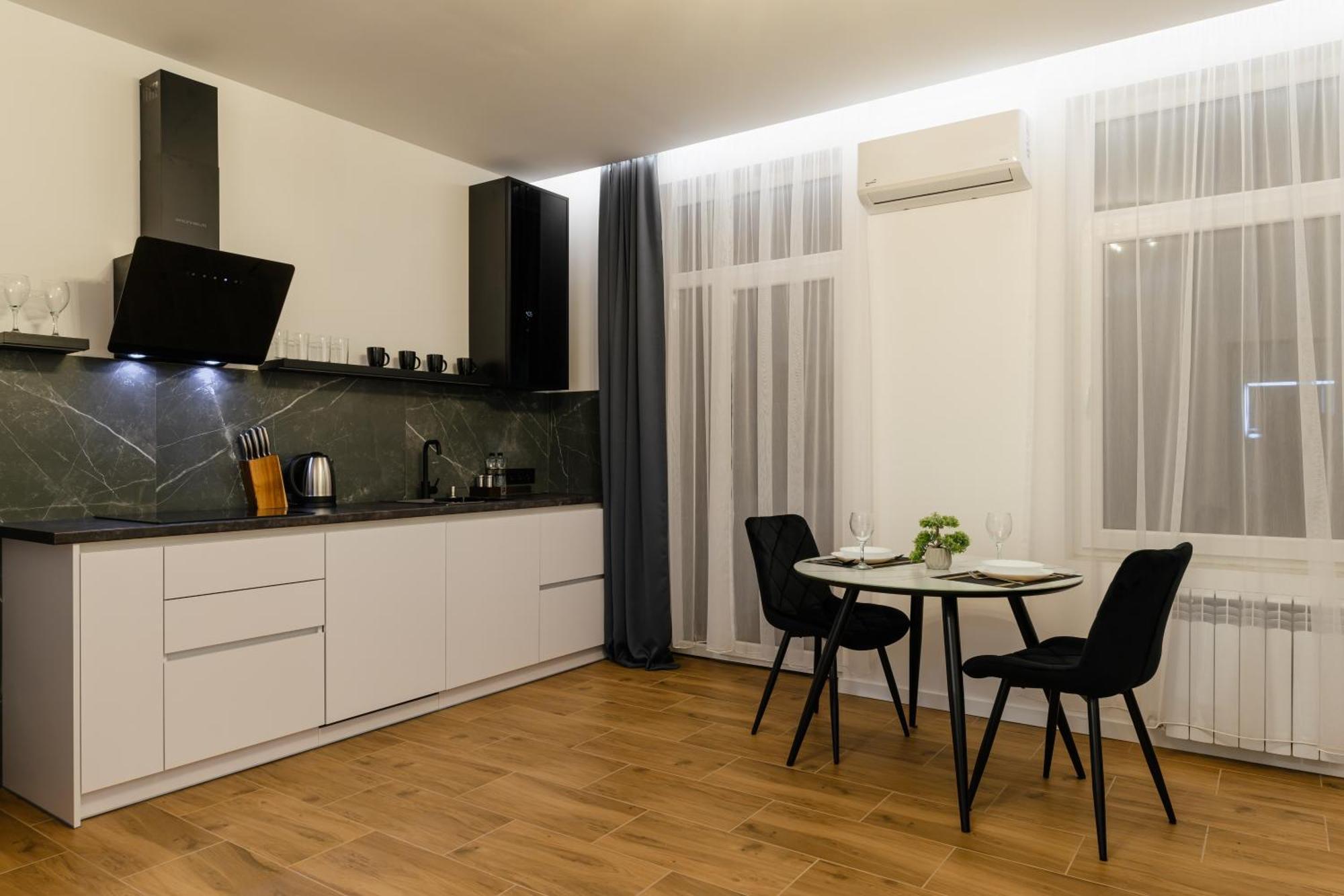 Luxury Apartments Laborca Ужгород Экстерьер фото