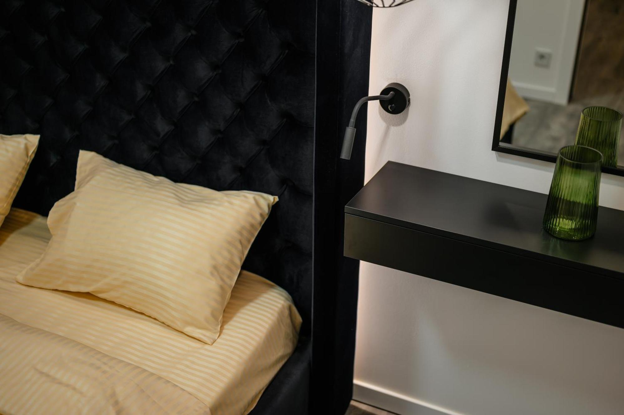 Luxury Apartments Laborca Ужгород Экстерьер фото
